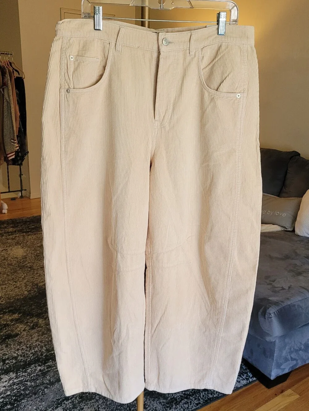 Free People We The Free Good Luck Mid-Rise Cord Barrel Pants Cream Beige Sz 31 - Picture 6 of 16
